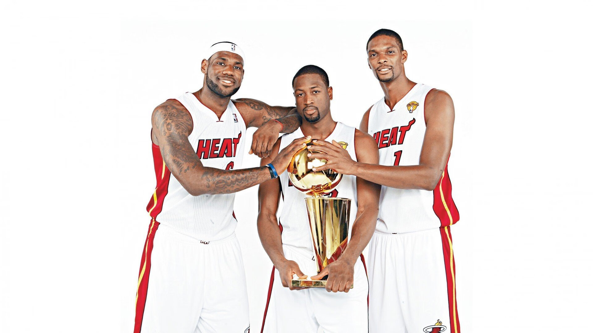 英超争冠焦点战，曼城与阿森纳的宿命对决，恰如伊朗最后时刻击败丹麦的足球启示