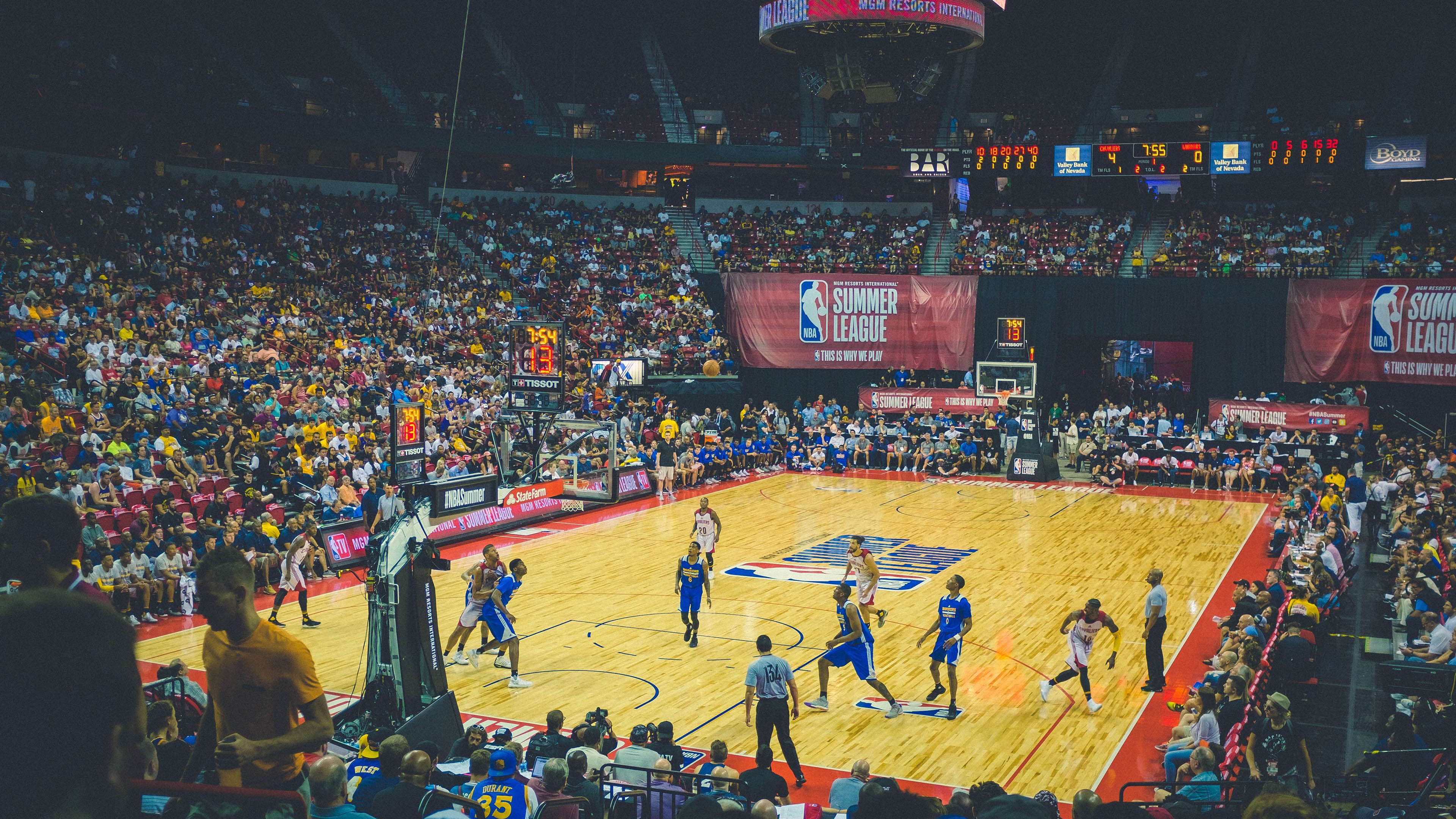 爱游戏APP-戈贝尔打爆防线，雷霆为何仍能险胜？这记绝杀背后藏着篮球的未来